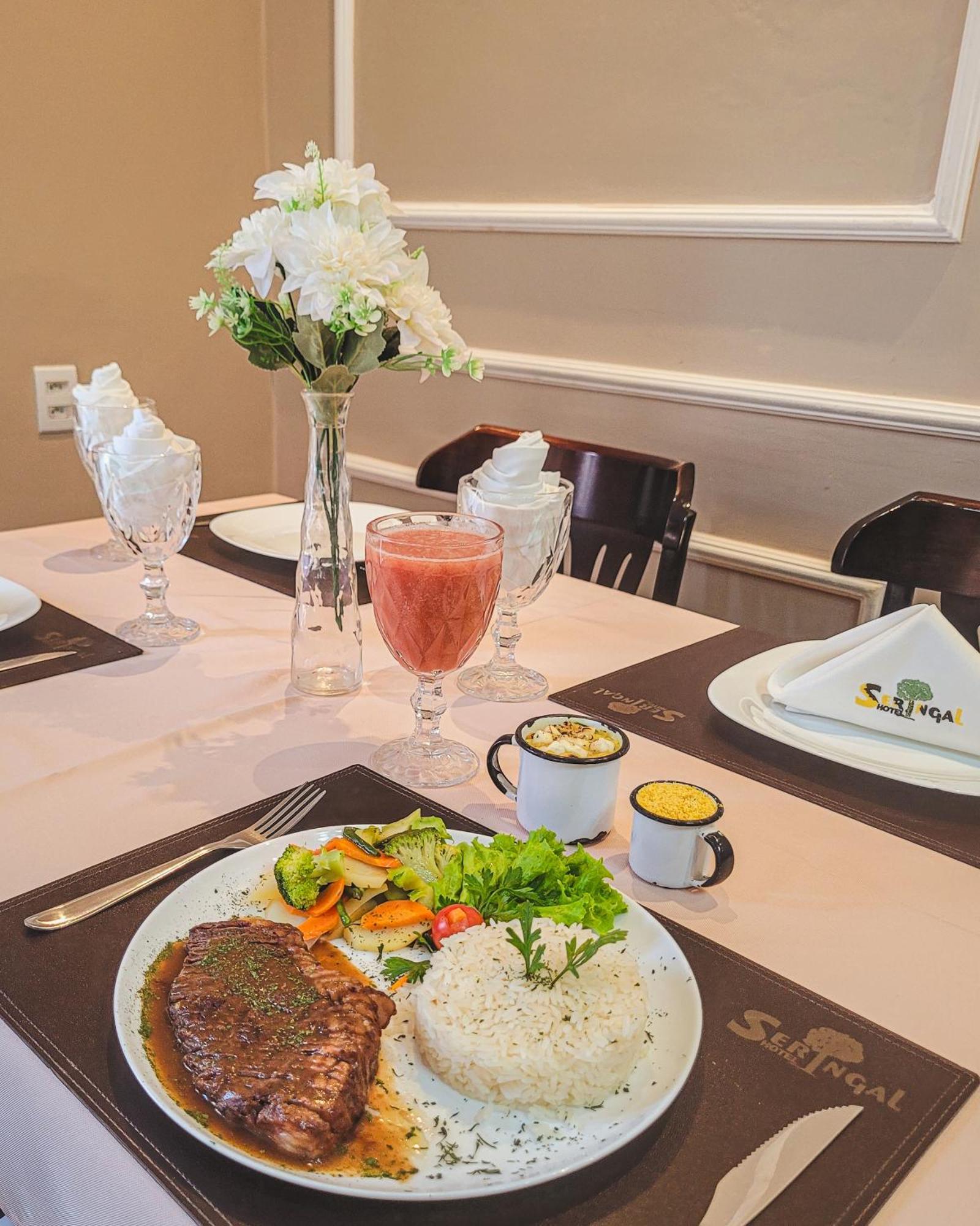 Seringal Hotel Manaus Buitenkant foto